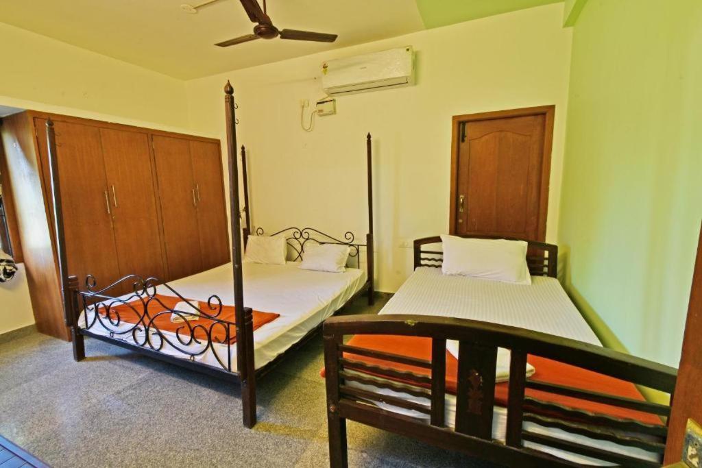 Villa Close To Rock Beach-Family Room Pondicherry Esterno foto
